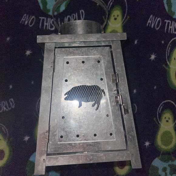 Pig Lantern - Picture 1 of 3